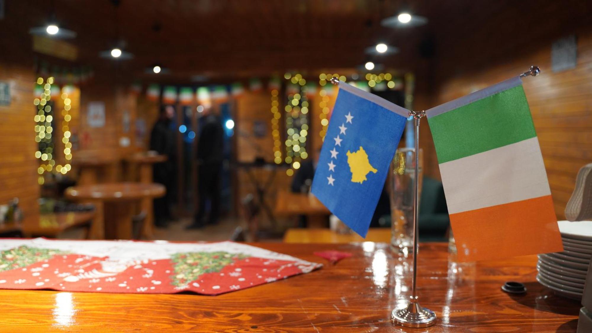 Madigan'S Hotel Kosovo Polje ภายนอก รูปภาพ